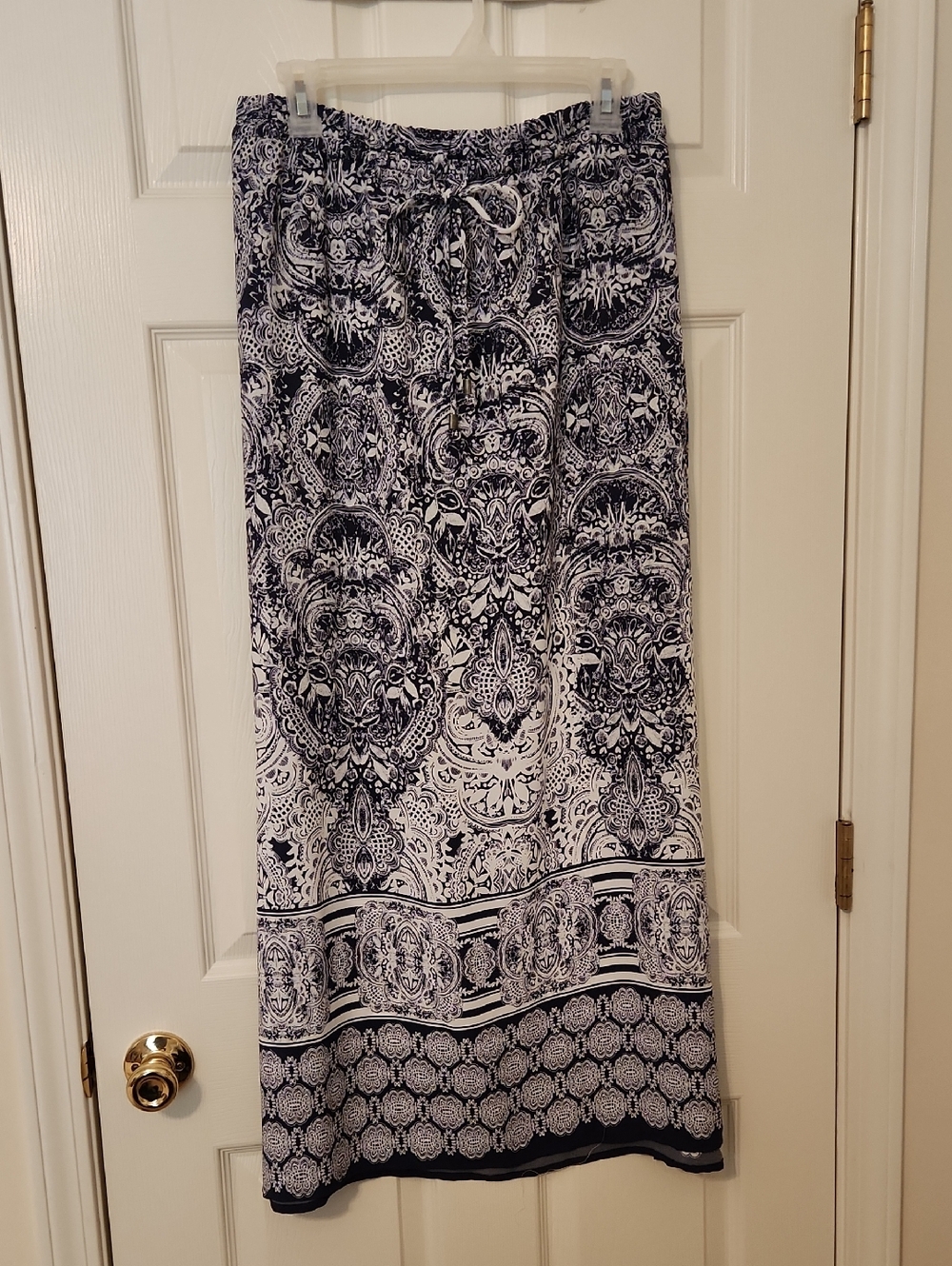 Long Skirt Navy/white Sz M